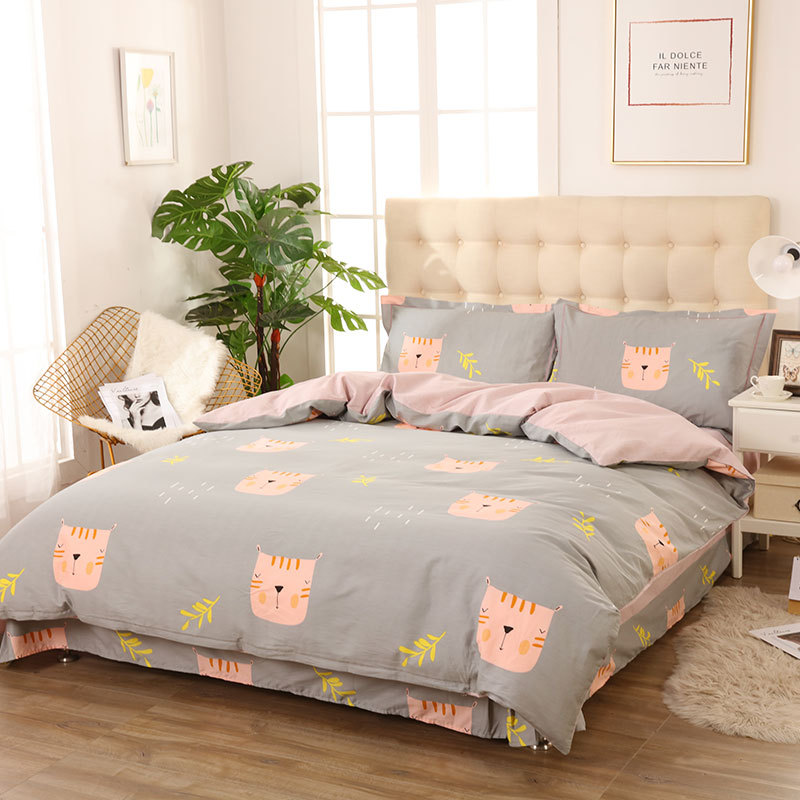 4-Piece Cotton Bedding Set – Soft & Breathable Duvet Cover Set with Pillowcases 