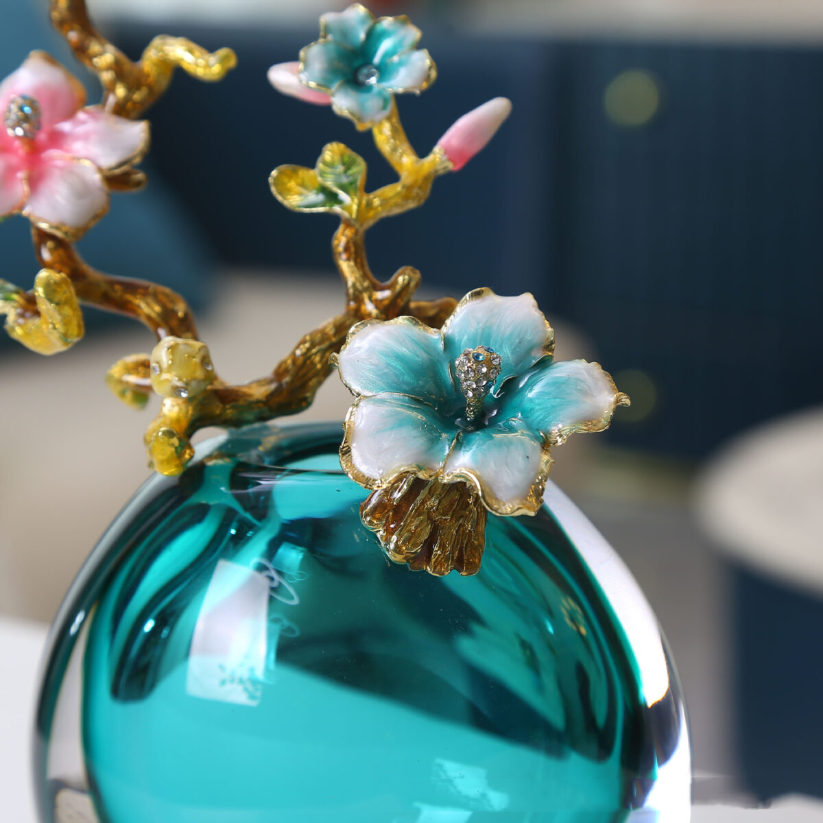 Modern Luxury Glass Vase – Elegant Decorative Flower Vase for Home & Office 