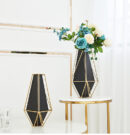 Retro Geometric Ceramic Vase – Vintage-Style Decorative Flower Vase for Home Decor