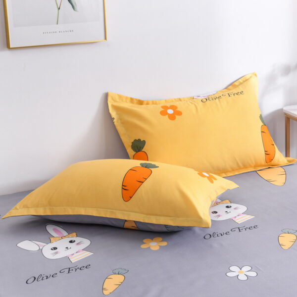 4-Piece Bedding Set - Soft & Comfortable Quilt Cover and Sheets - Image 5