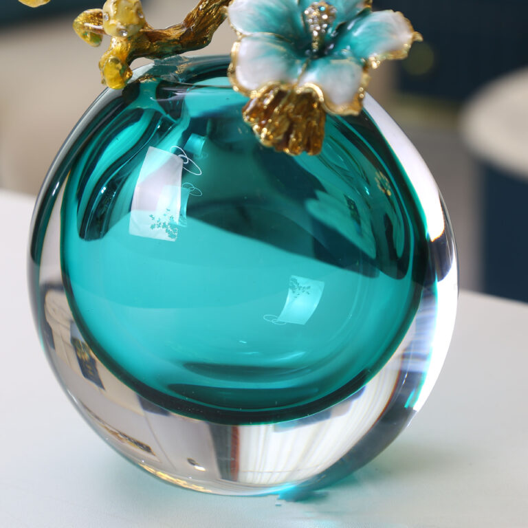 Modern Luxury Glass Vase – Elegant Decorative Flower Vase for Home & Office 